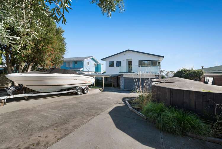1418 Whangaparaoa Road Army Bay_25