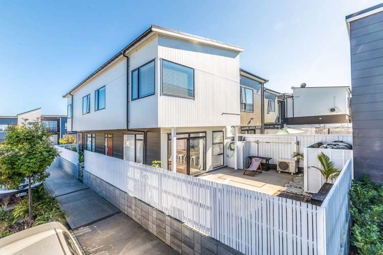 2 Weta Road Hobsonville_2