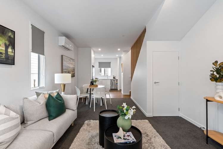 2/30 Pirie Street Mount Victoria_5