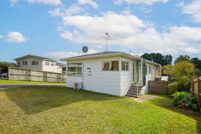 1/20 Celeste Place Totara Vale_4