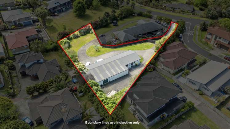 8 Burgundy Park Avenue Henderson_8
