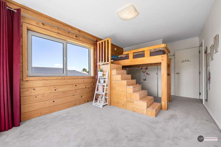 5 Aran More Place Belmont_10