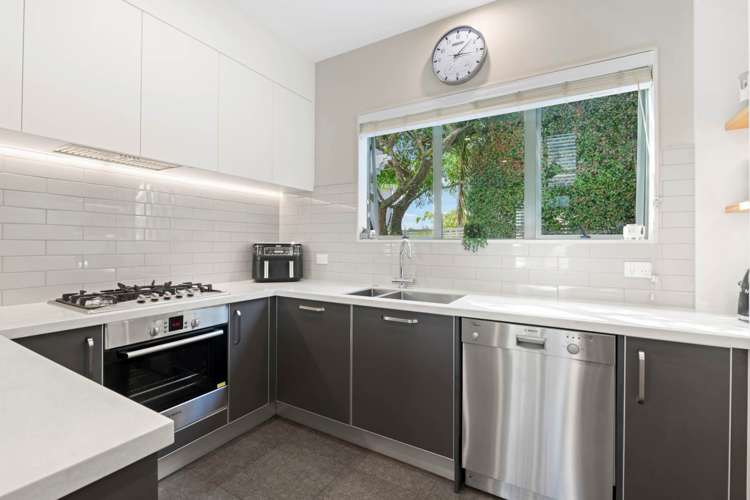 8 Hatfield Place Albany Heights_9