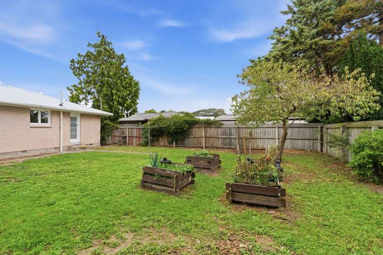 15 Rowses Road Aranui_25