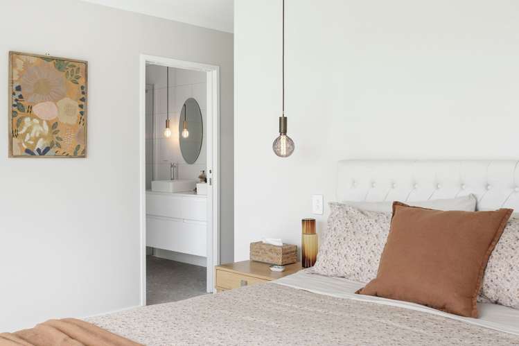 72 Redoubt Road Cambridge_17