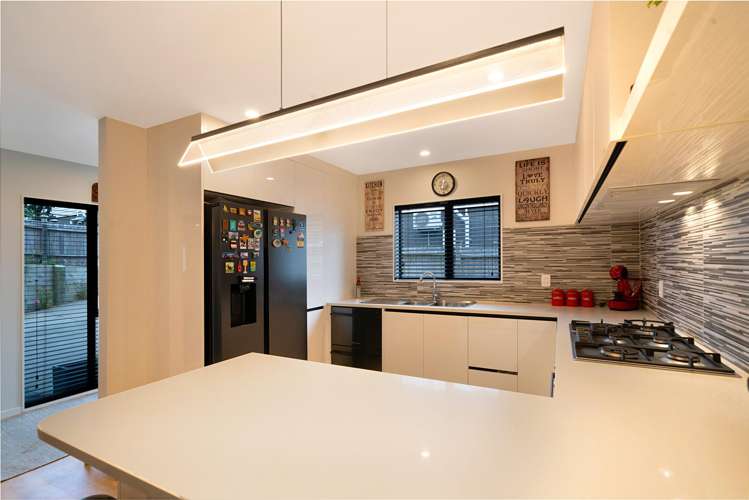 84 Connaught Street Blockhouse Bay_5