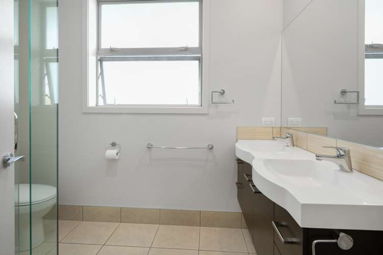 7 Covent Gardens Springlands_9