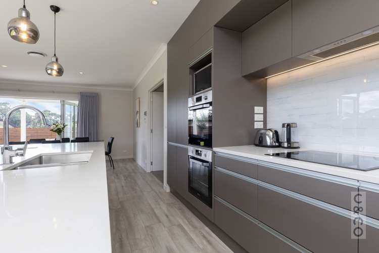 59 Queen Street Riverhead_7