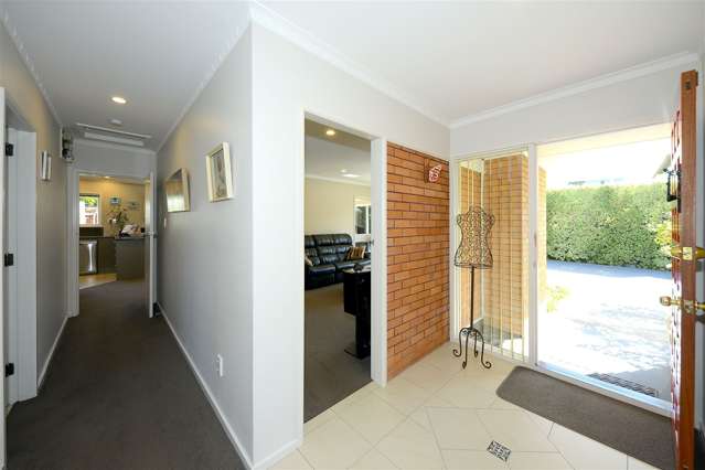 27 Hillcrest Place Avonhead_3