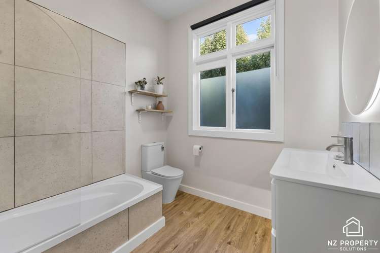 85 Wickliffe Terrace Port Chalmers_16