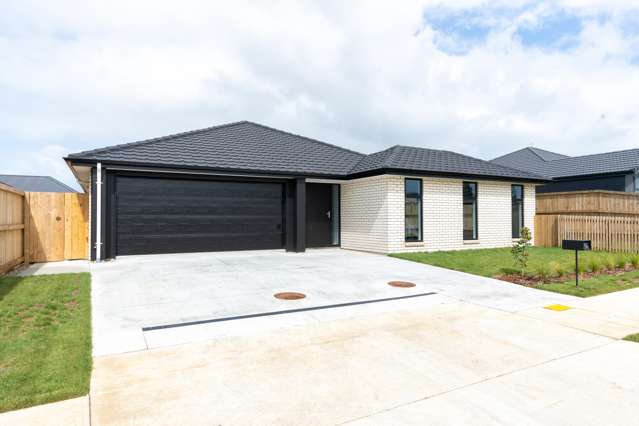 56 Waruhia Crescent Rototuna North_2