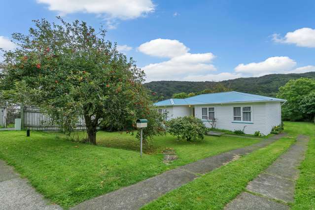 58 Coast Road Wainuiomata_3