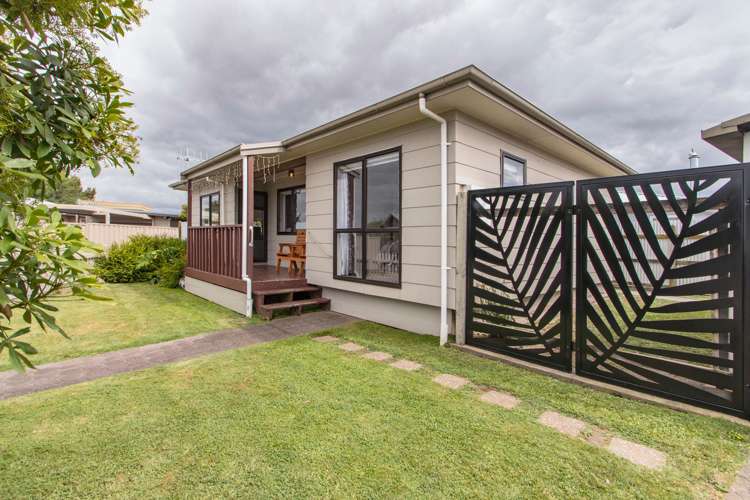 1/40 Townshend Crescent Greenmeadows_11
