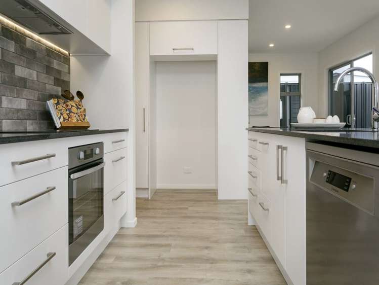 33 Marabou Crescent Nukuhau_6