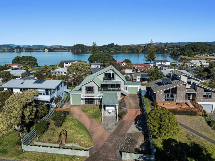 10 Eruini Street Ohope_28