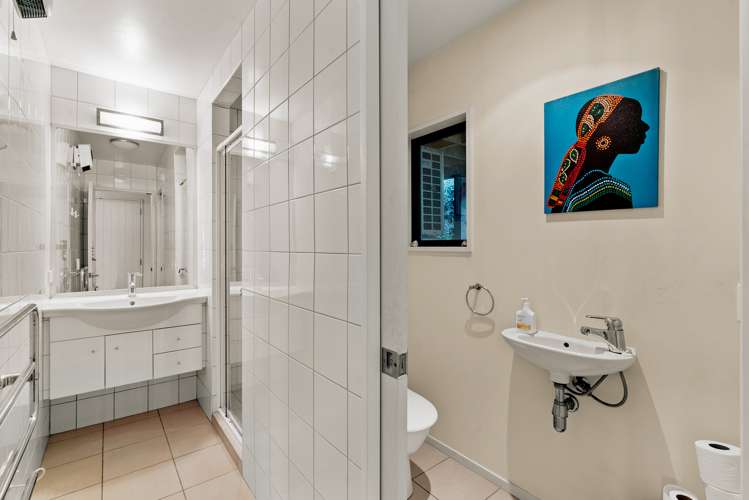 4/8 Mckerrow Place Fernhill/Sunshine Bay_9