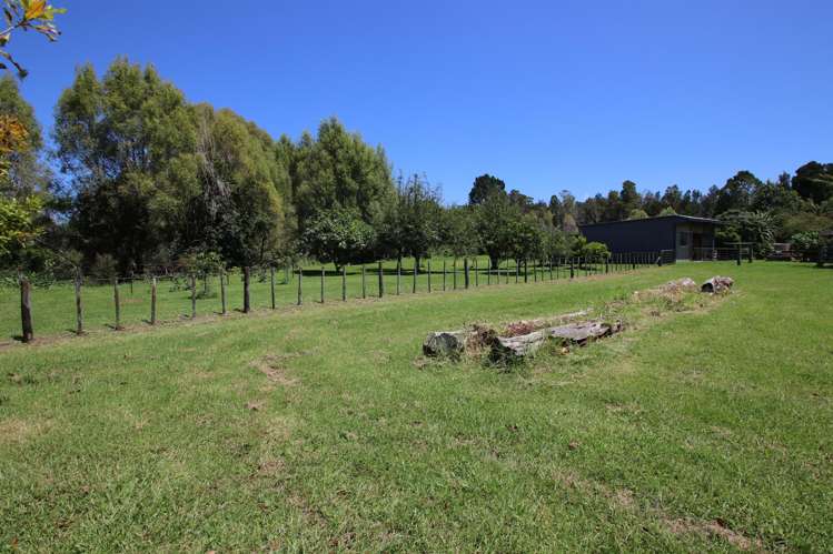 76 Thompson Road Kaitaia_29