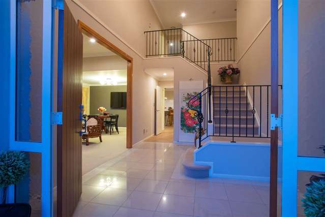 15 Gibbston Crescent Flat Bush_2