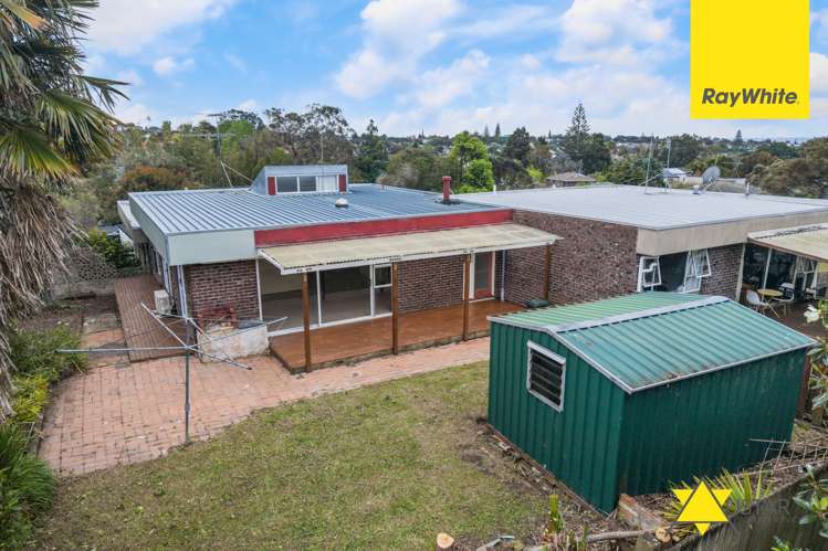 2/14 Cezanne Place New Lynn_9