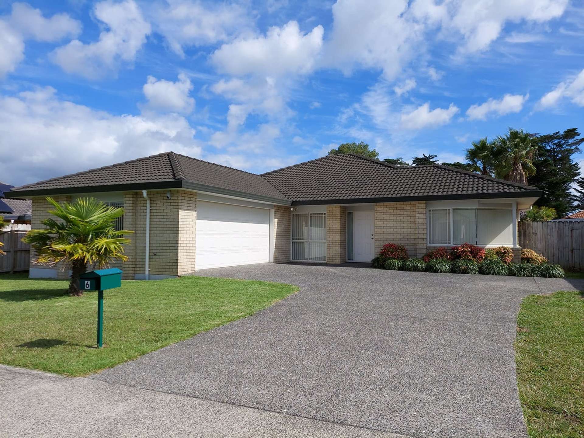 6 Magee Place East Tamaki Heights_0