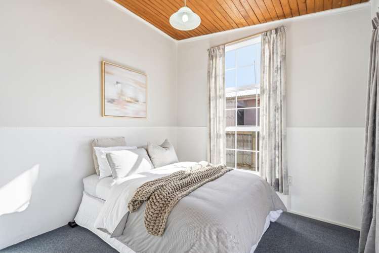 47 Stobo Street Grasmere_12