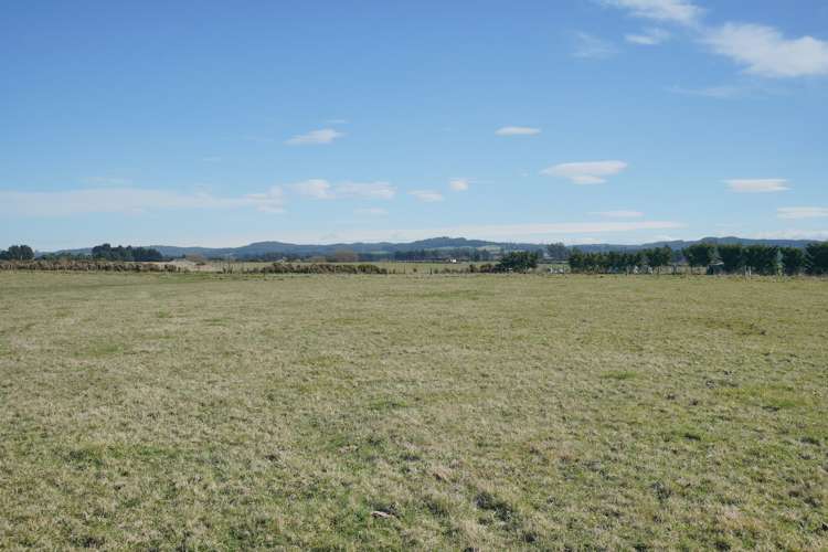 77 Bruces Road Sefton_7