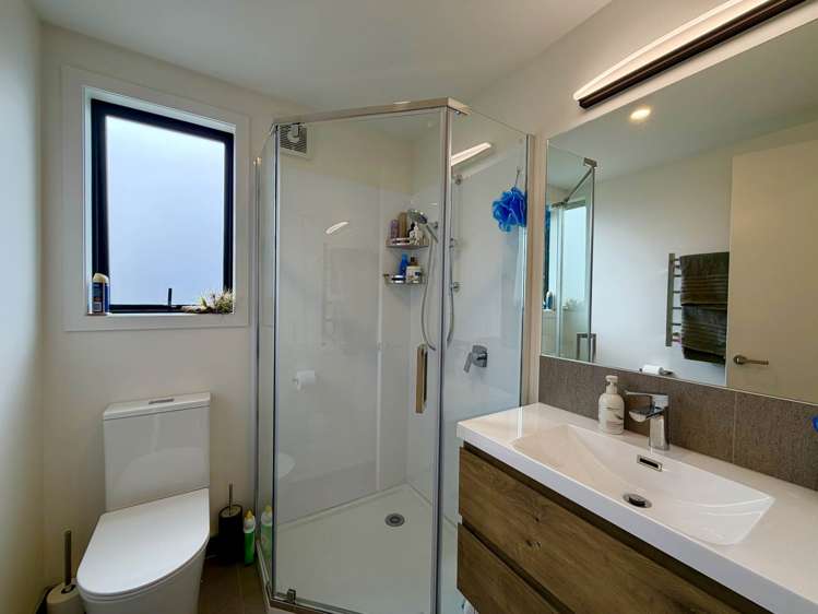 13 Capitol Road Matakatia Bay_15