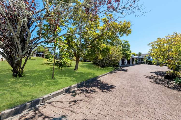 18 Craig Road Maraetai_36