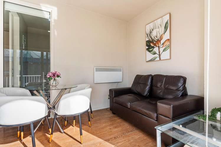 8c/208 Hobson Street Auckland Central_8