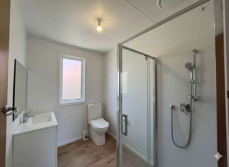 97 White Swan Road Mt Roskill_3