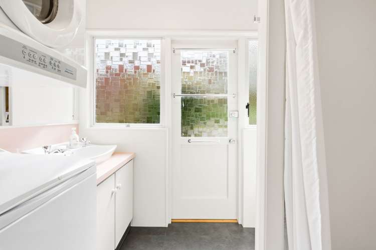 6 Melrose Street Roslyn_16