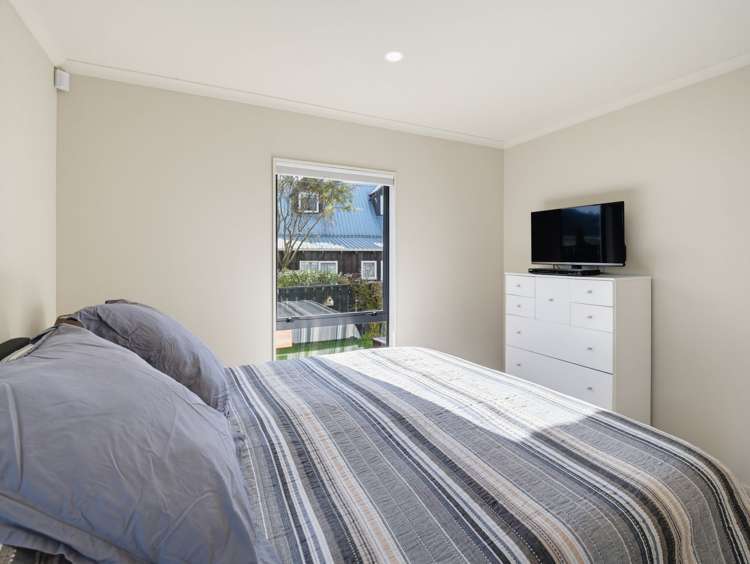 42B Foyle Street Ohakune_17