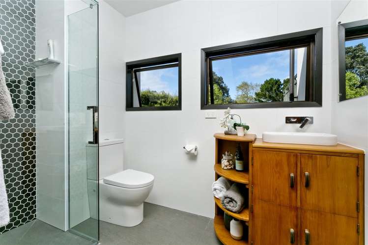 1/17 Telephone Road Birkenhead_11