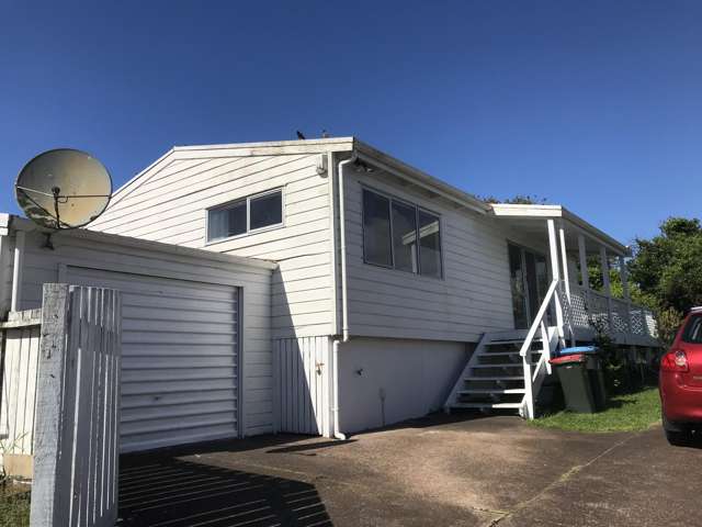 Mt Roskill, 2 bedrooms, 1.5 bathroom