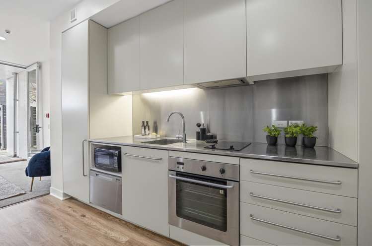 105/22 Fisher Point Drive Freemans Bay_7