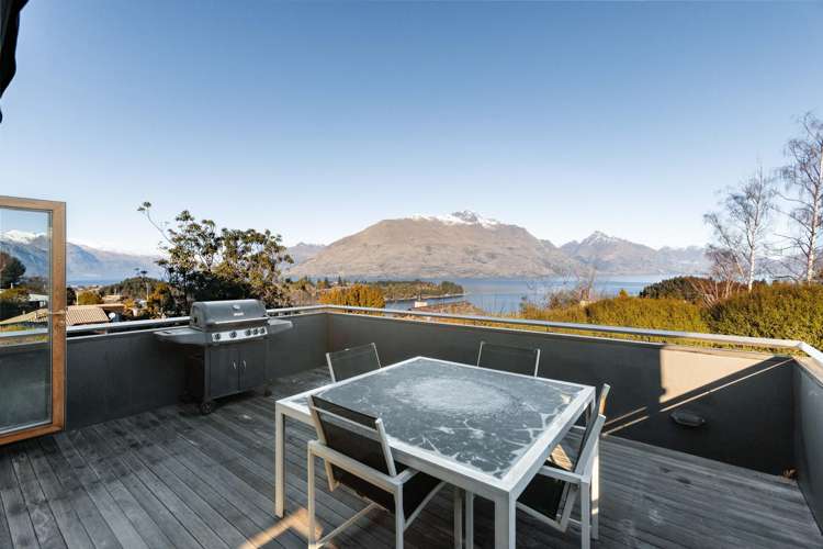 18 Dublin Street Queenstown Hill_11