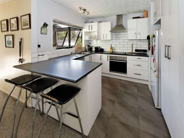 33 Urlich Drive Ranui_5