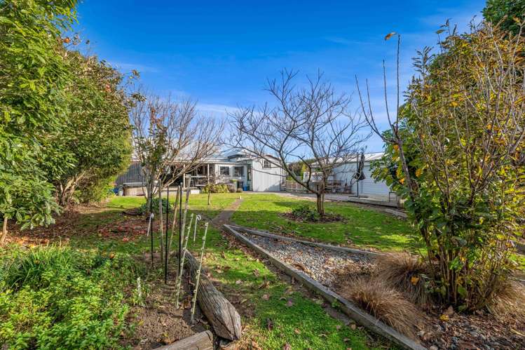 3286 South Road Pihama_24