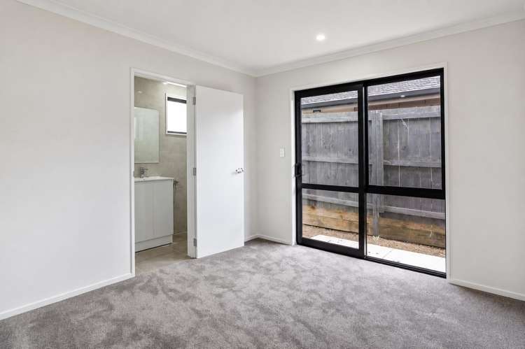 18 Calvert Avenue Māngere East_4