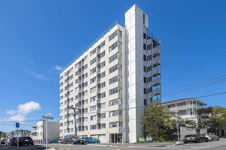 701/131 Brougham Street Mount Victoria_5