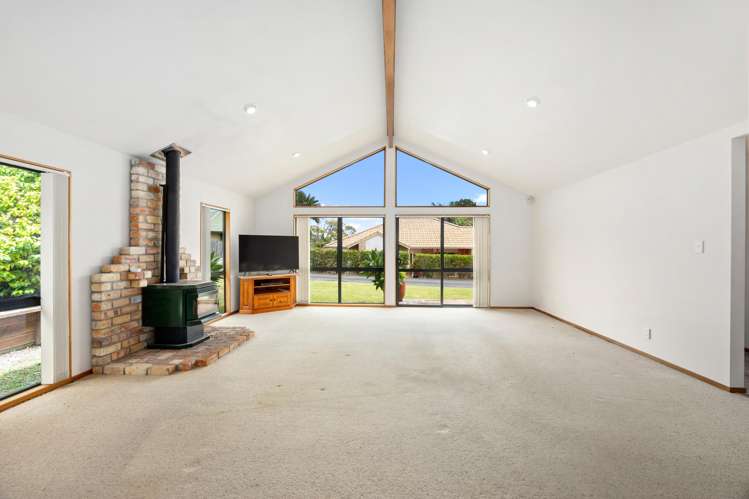 31 D'urville Place Gulf Harbour_33