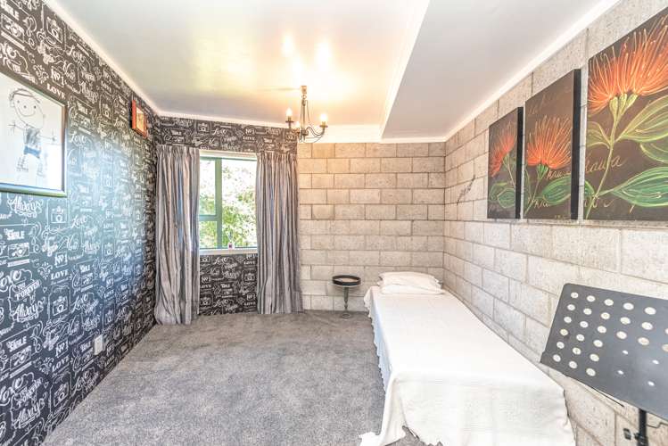 93b Mount View Road Bastia Hill_18