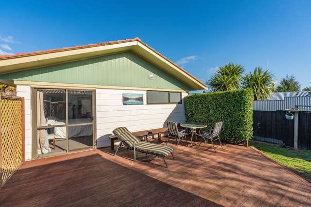 17 Cypress Crescent Pukete_2