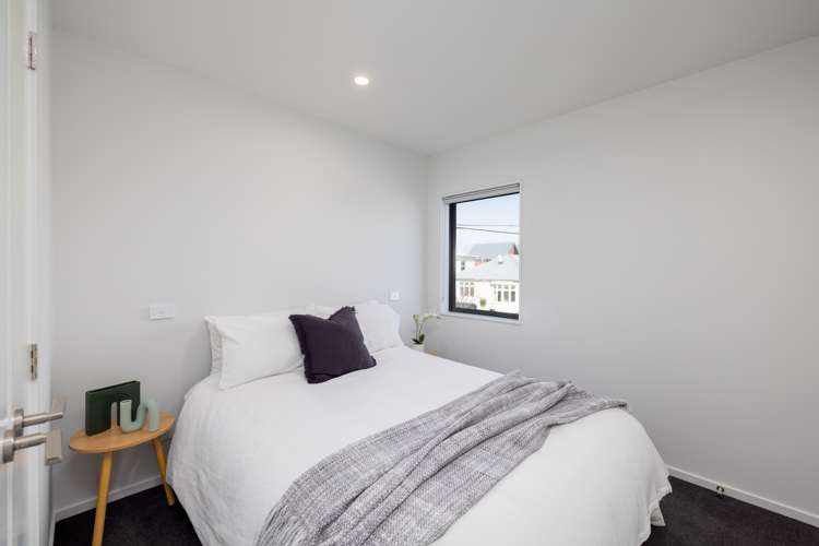 2/43 Dickens Street Addington_11