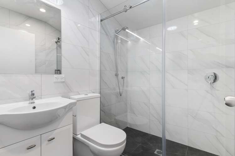 3/6 John Jennings Drive Oteha_5