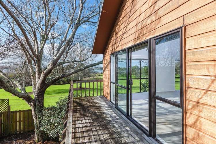 2/146 Exmouth Road Northcote_5