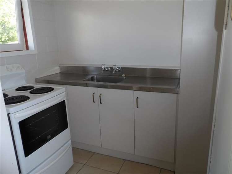 4/70b Jellicoe Road Panmure_1