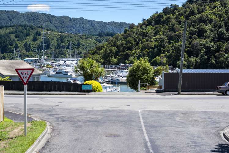 4k Rutland Street Picton_13