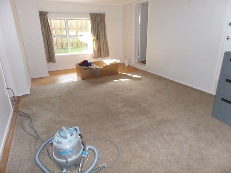 1/3 Fifeshire Street Belmont_13