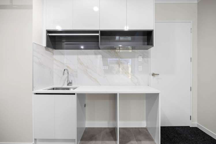 9 Tuwai Crescent Opaheke_25